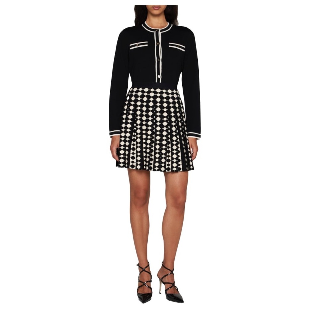 ✨Tory Burch✨
Jacquard Mini Skirt